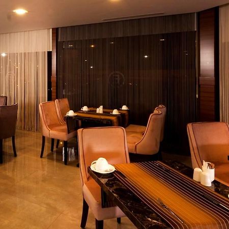 Majura Hotel Business Izmir Bagian luar foto