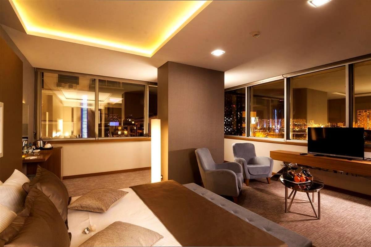 Majura Hotel Business Izmir Bagian luar foto